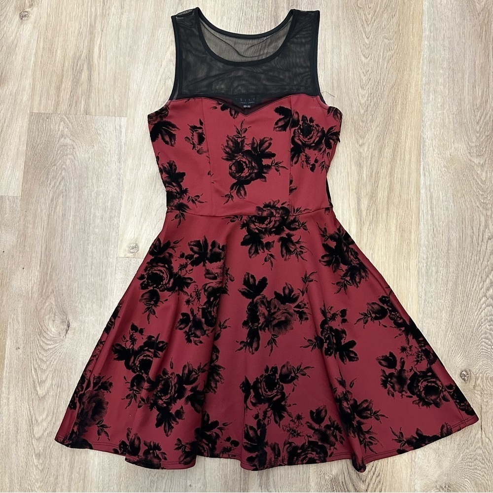 Trixxi Red and Black Velvet Floral Fit & Flare Dress size S